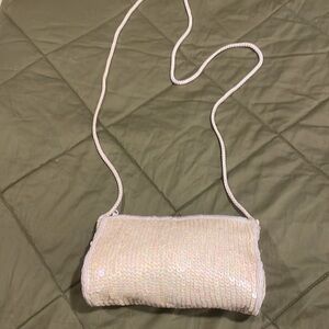Dolce by Pierre off white sequin evening bag  O/ S